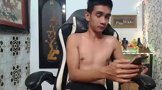 Snapshot of asianmaster27 chatting on 12.27.24 asianmaster27 online show from 12.27.24