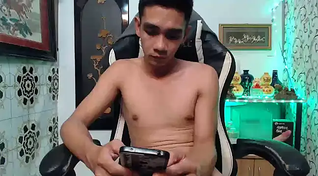 Snapshot of asianmaster27 chatting on 01.27.25 asianmaster27 online show from 01.27.25