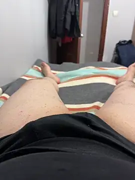 Snapshot of S2kicibey06 chatting on 02.11.25 S2kicibey06 online show from 02.11.25