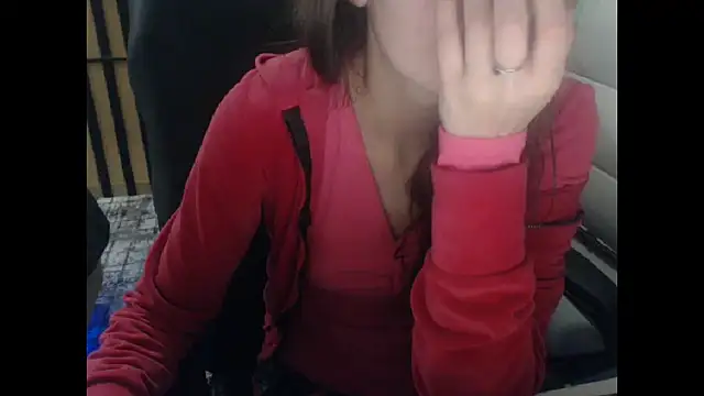 Snapshot of Laco-cO chatting on 01.04.25 Laco-cO online show from 01.04.25