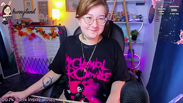 HunnyyLove online show from 02.16.26