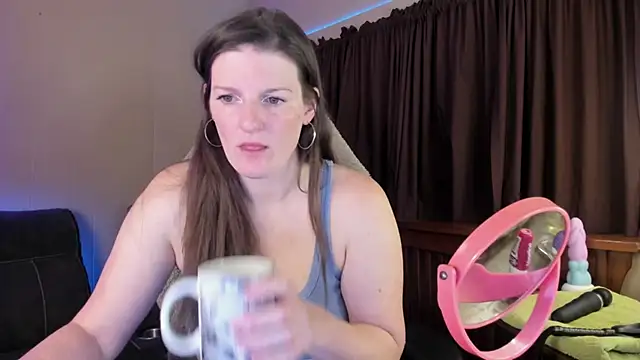 Kelly Carolina online show from 12.02.25