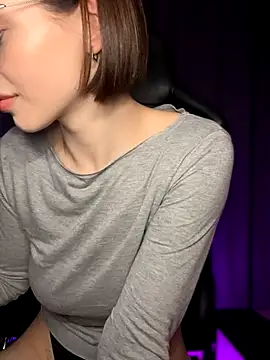 Snapshot of Camilla_Railian chatting on 12.03.24 Camilla Railian online show from 12.03.24