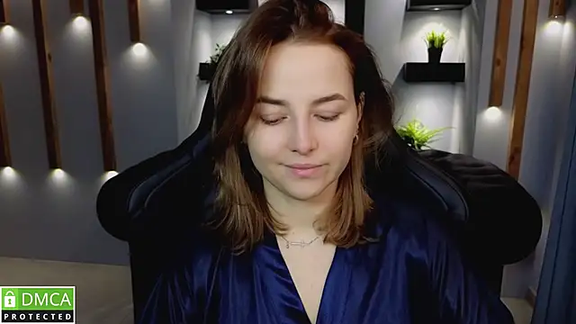 Mira Mermayd online show from 01.18.25