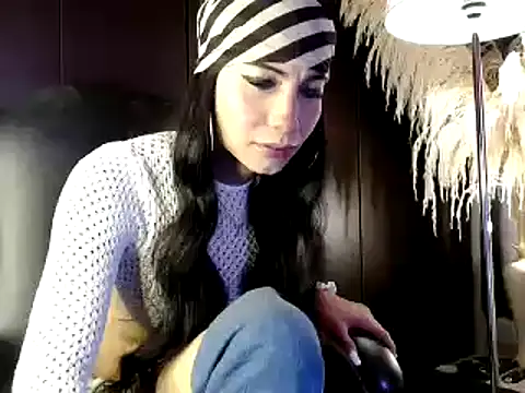 saraplayboy96 online show from 01.05.25