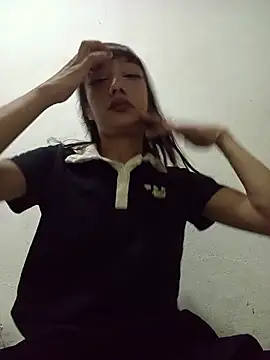 Karmakuro online show from 04.04.26