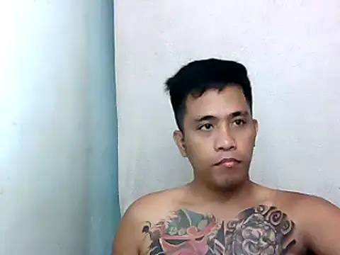 Thyler08 online show from 12.04.24