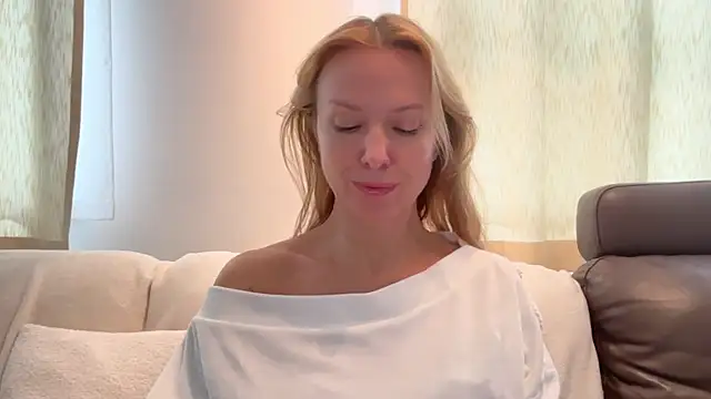 RachellAmazing online show from 01.22.25