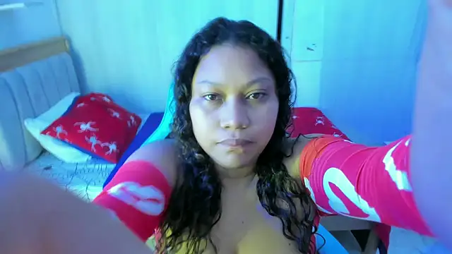 Lunastar02 online show from 10.23.25