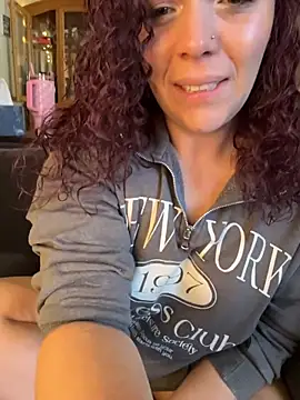 AuroraSummers online show from 03.20.26