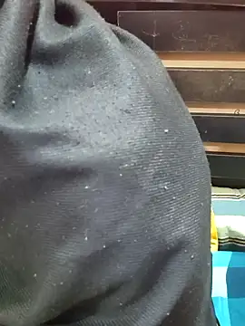 Diya 143 online show from 12.19.25