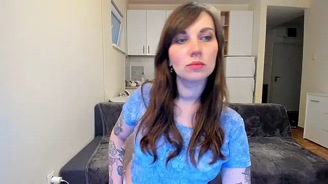 StacyTigerr online show from 02.22.25