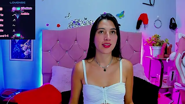 Snapshot of brenda_moris01 chatting on 01.22.25 brenda moris01 online show from 01.22.25