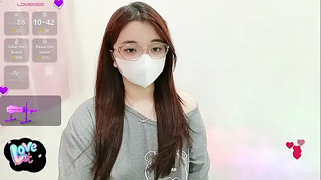 littlecn online show from 10.13.25