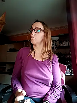 Dettybitch40 online show from 11.03.25