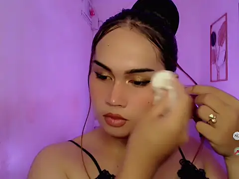 Snapshot of AlodiaOfCums chatting on 11.11.25 AlodiaOfCums online show from 11.11.25