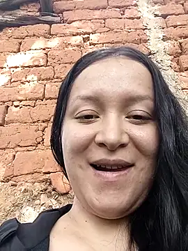 Snapshot of Arisha34 chatting on 11.13.25 Arisha34 online show from 11.13.25