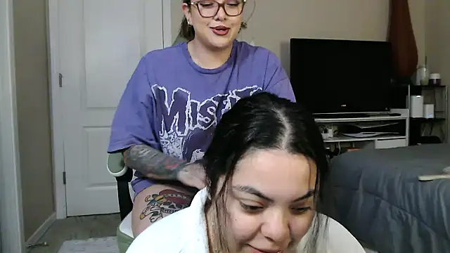 nativepumpkin95 online show from 01.17.25