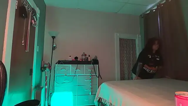 nativepumpkin95 online show from 04.02.26