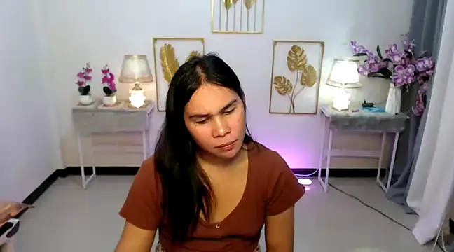 Snapshot of Asian_flabby chatting on 12.17.24 Asian flabby online show from 12.17.24