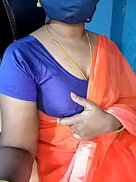 Snapshot of Tamil-hotwife chatting on 01.21.25 Tamil-hotwife online show from 01.21.25