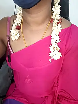 Snapshot of Tamil-hotwife chatting on 10.09.25 Tamil-hotwife online show from 10.09.25