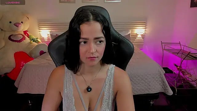 New Arab Kingdom online show from 10.25.25