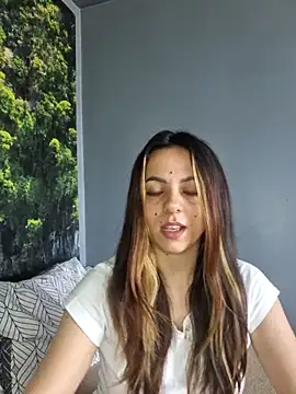 PlayfulElla online show from 04.16.26