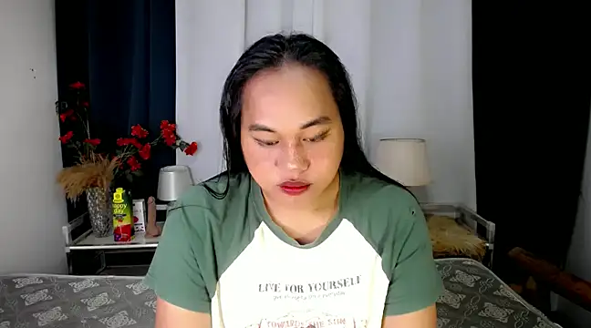 Snapshot of bettina_love chatting on 12.03.24 bettina love online show from 12.03.24