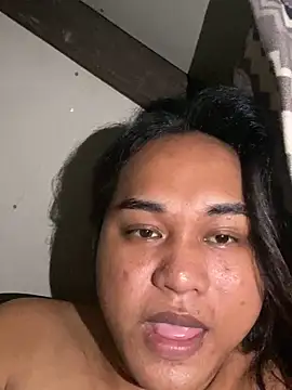 Snapshot of bettina_love chatting on 11.02.25 bettina love online show from 11.02.25