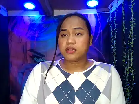 Snapshot of bettina_love chatting on 11.23.25 bettina love online show from 11.23.25