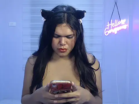 Snapshot of Miss_Ivanawolf chatting on 12.23.24 Miss Ivanawolf online show from 12.23.24