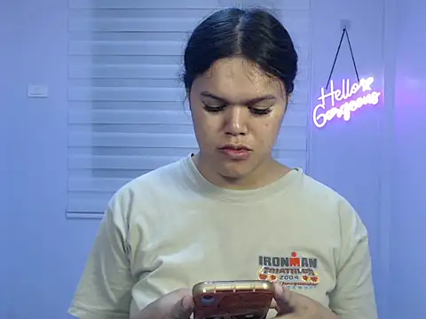 Snapshot of Miss_Ivanawolf chatting on 03.04.25 Miss Ivanawolf online show from 03.04.25