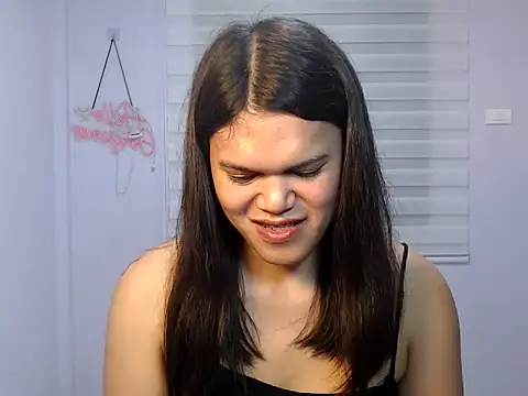 Snapshot of Miss_Ivanawolf chatting on 11.18.25 Miss Ivanawolf online show from 11.18.25