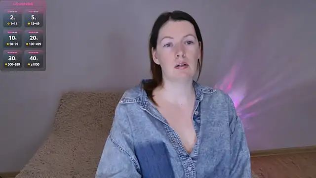 Kira land online show from 09.10.25