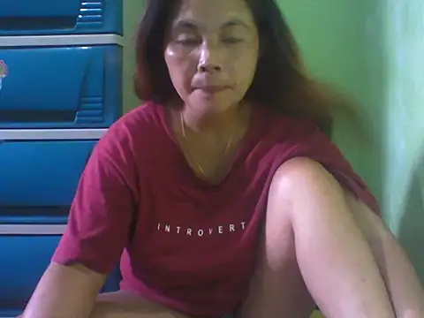 Snapshot of big_tits24 chatting on 10.24.25 big tits24 online show from 10.24.25