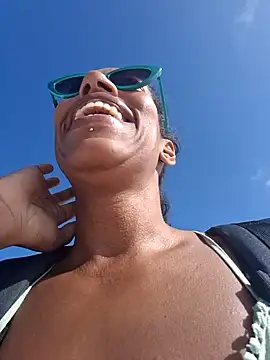 Goldenlace online show from 12.19.24