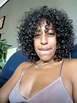 Goldenlace online show from 10.11.25