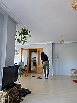 Goldenlace online show from 10.16.25