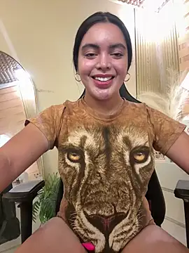 HotstuffCherrySummer online show from 10.18.25