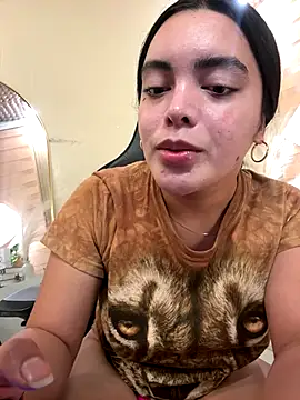 HotstuffCherrySummer online show from 10.19.25