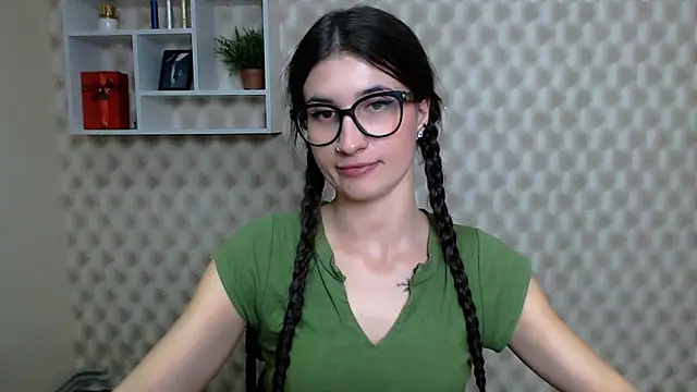 MaryEm976 online show from 11.05.25