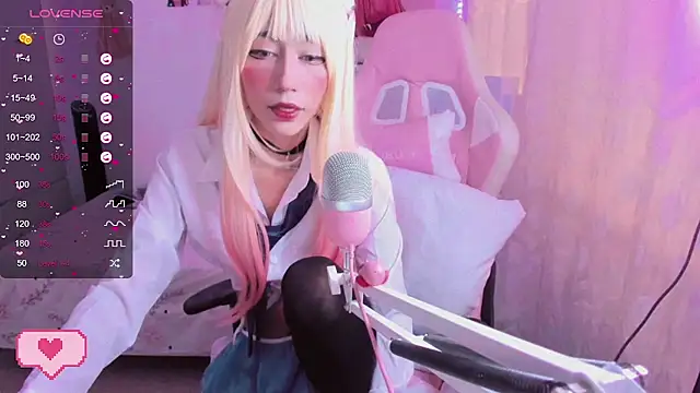 mia kawaii05 online show from 02.12.25