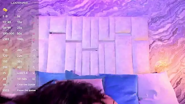 zarahfoster online show from 12.26.24