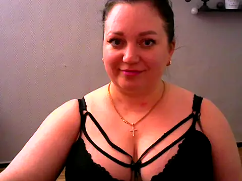 Snapshot of AmanaGi chatting on 02.18.25 AmanaGi online show from 02.18.25