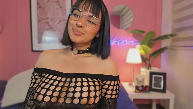 SoySaraa online show from 02.11.26