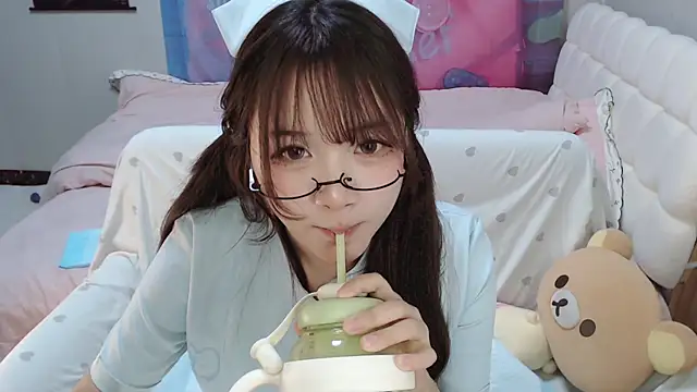 Snapshot of Sakura_Anne chatting on 02.20.25 Sakura Anne online show from 02.20.25