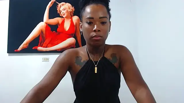 Snapshot of khendraDab chatting on 10.19.25 khendraDab online show from 10.19.25