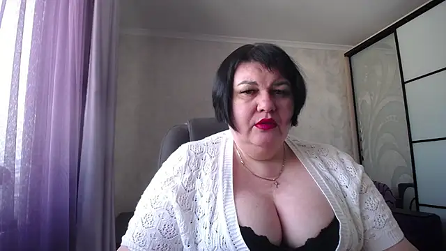 JuicyLady Di online show from 02.27.25