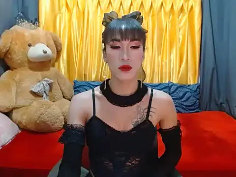 Snapshot of xxSexyBitch69xx chatting on 02.04.25 xxSexyBitch69xx online show from 02.04.25